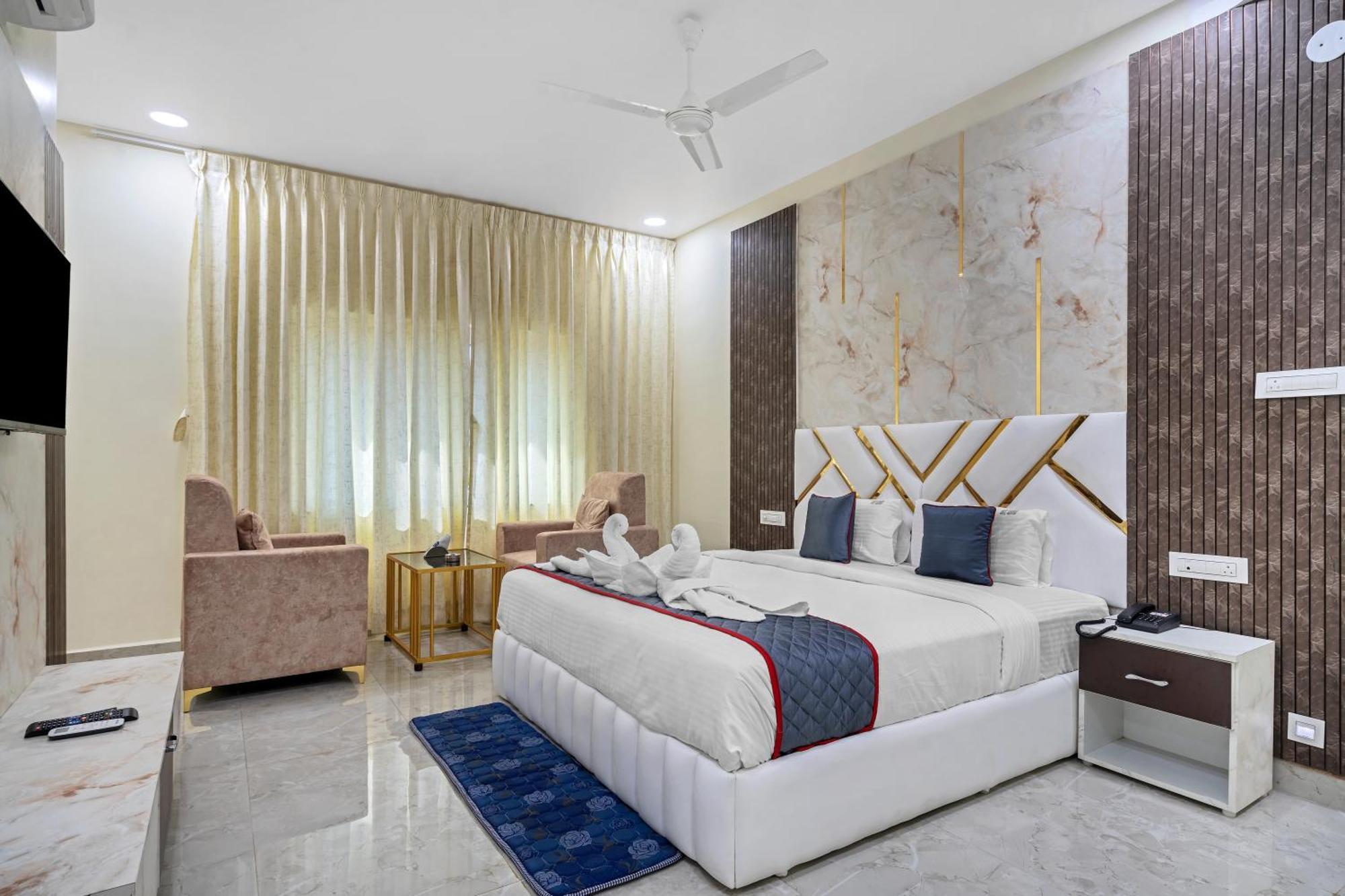 Hotel Sky Land Khammam Kültér fotó